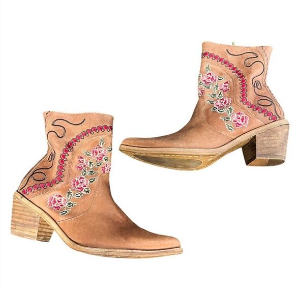 Anthropologie Marco Delli Embroidered Leather Western Boot Size 36 Floral Cowboy - Picture 10 of 14